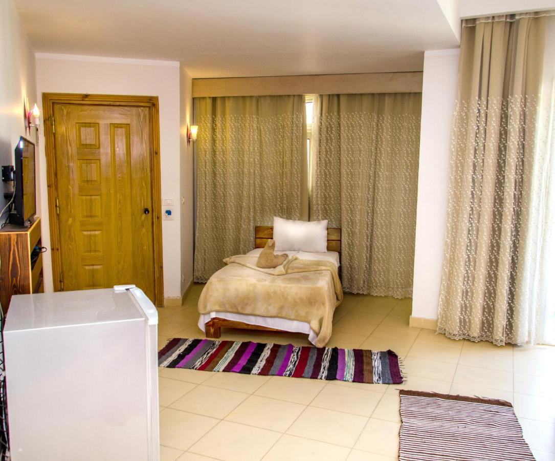 New Yalla Hotel Дахаб Екстер'єр фото
