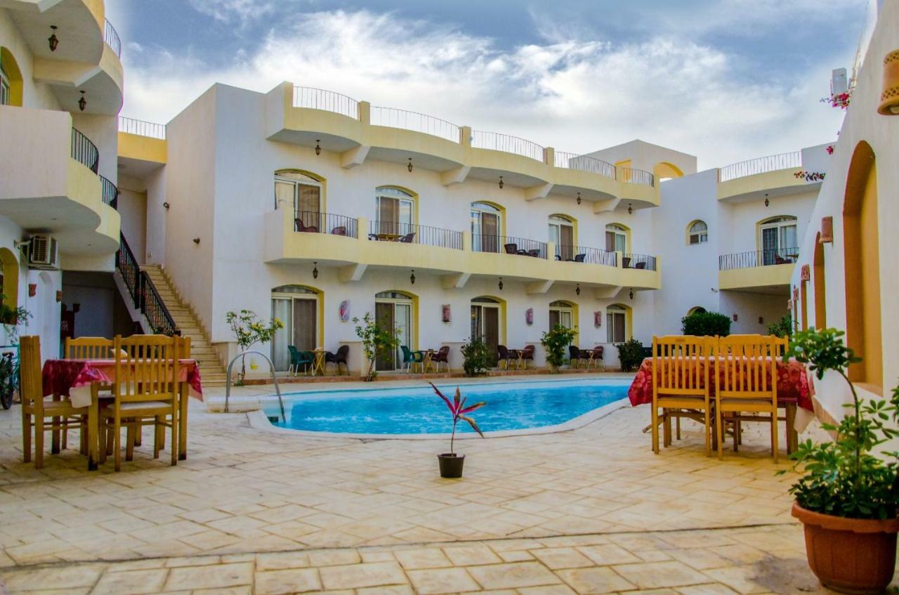 New Yalla Hotel Дахаб Екстер'єр фото