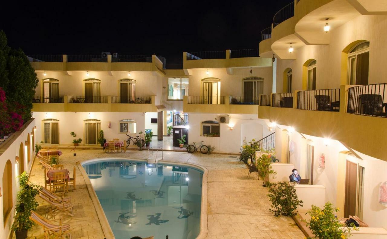 New Yalla Hotel Дахаб Екстер'єр фото